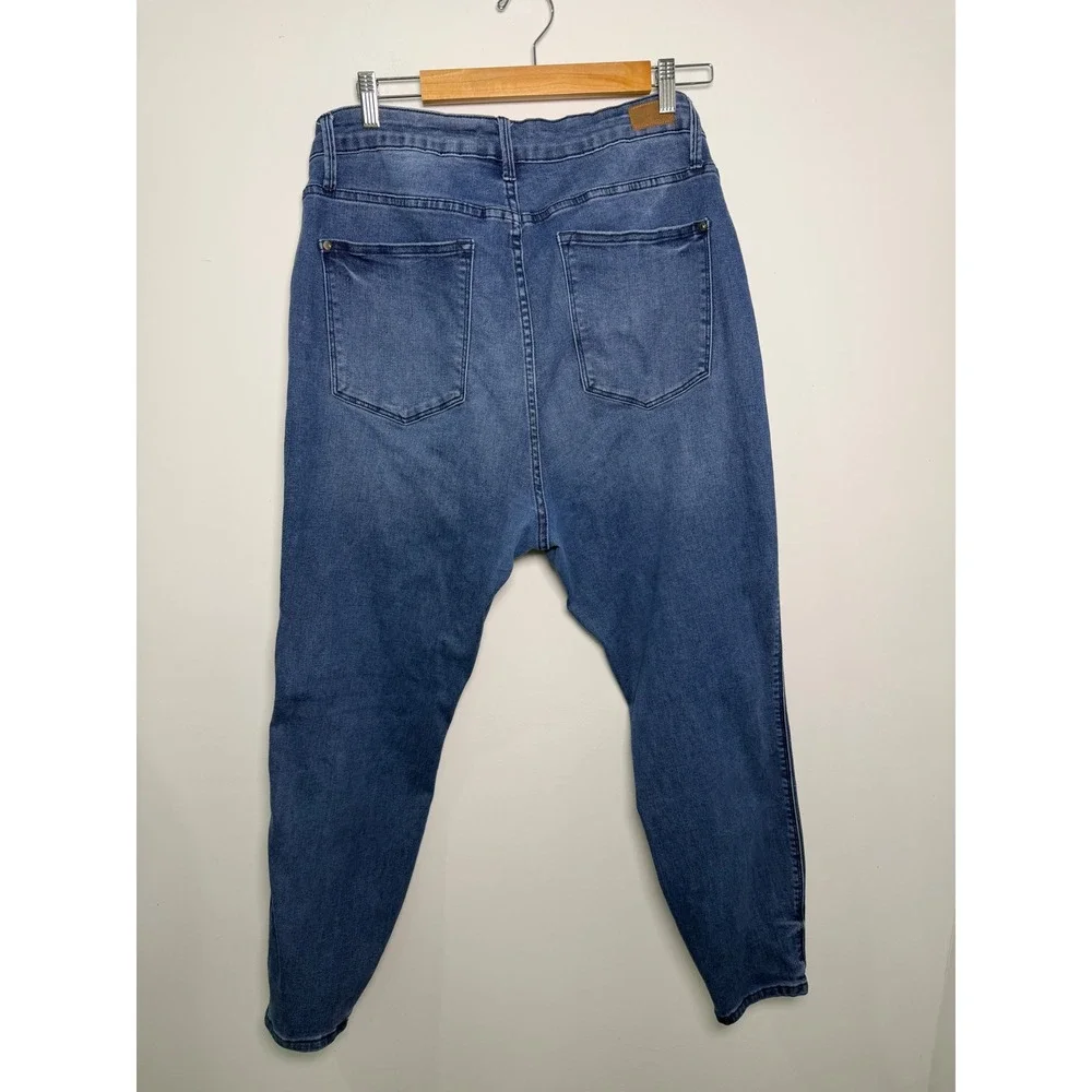 Judy Blue High Rise Skinny Jeans Medium Wash Blue Sorbtek JB88615 MD‎ Womens 20W